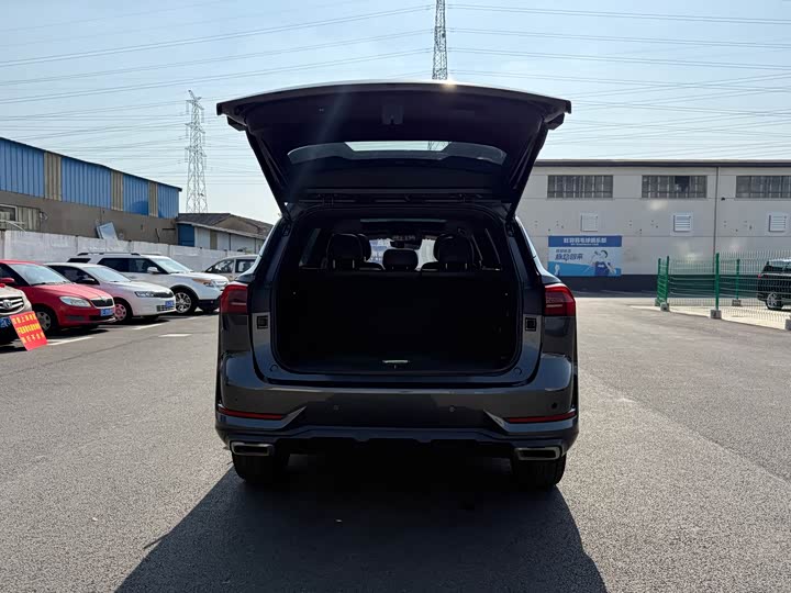 Фото 28 - Roewe RX5 Max