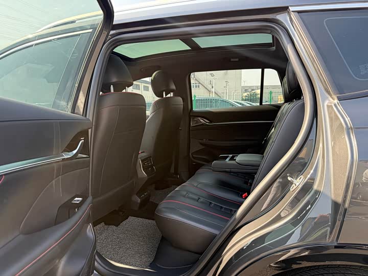 Фото 5 - Roewe RX5 Max