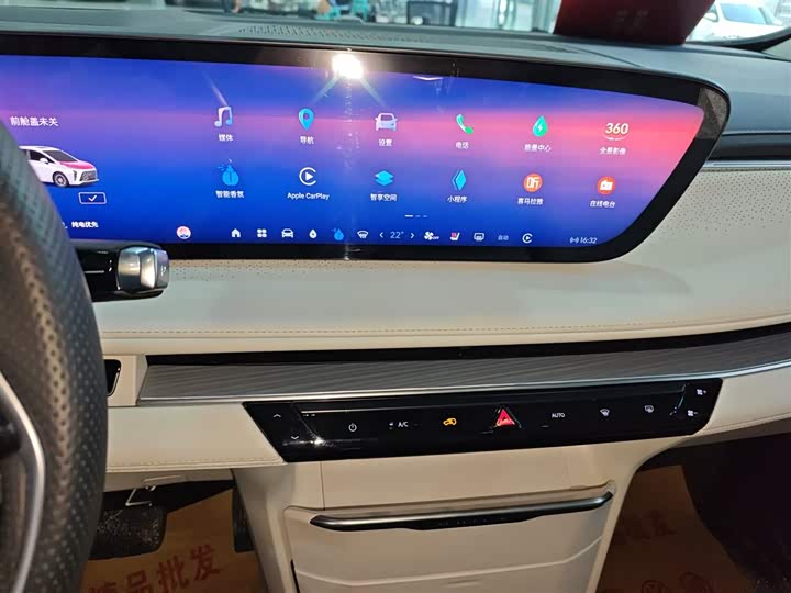 Фото 13 - Buick GL8 Hybrid