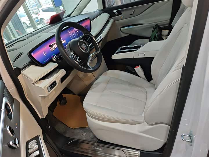 Фото 15 - Buick GL8 Hybrid