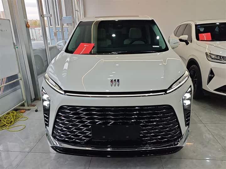 Фото 3 - Buick GL8 Hybrid