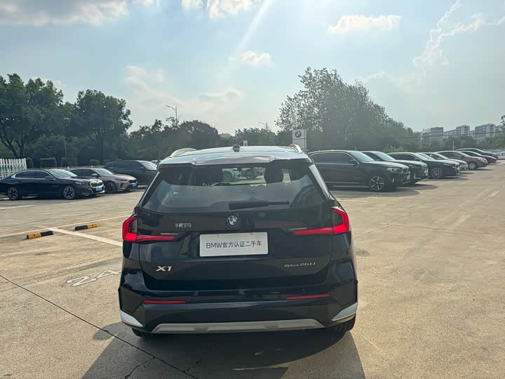 Фото 3 - BMW X1