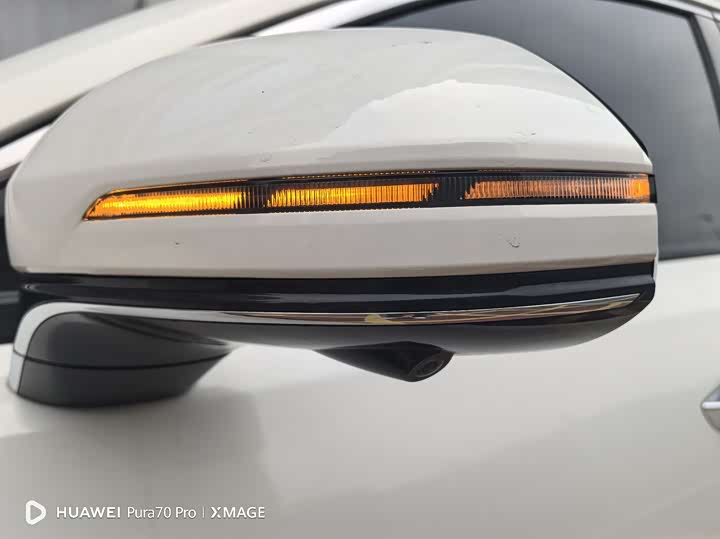 Фото 25 - Bestune B70