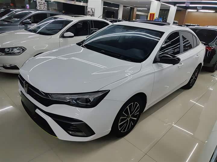 Фото 1 - Roewe i5