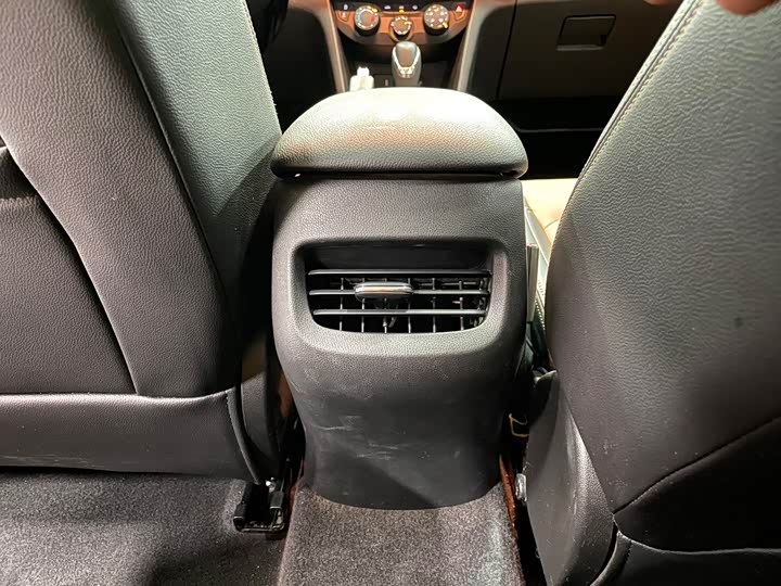 Фото 14 - Chevrolet Monza