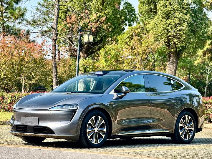 Фото 1 - Luxeed R7