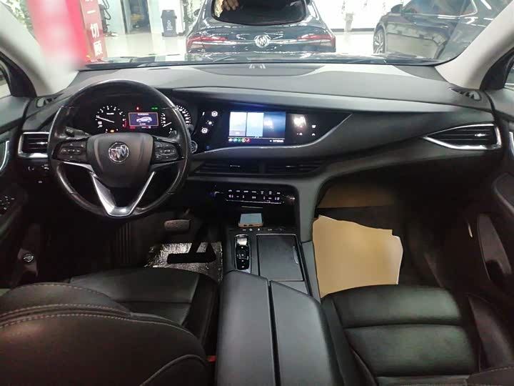 Фото 10 - Buick Enclave