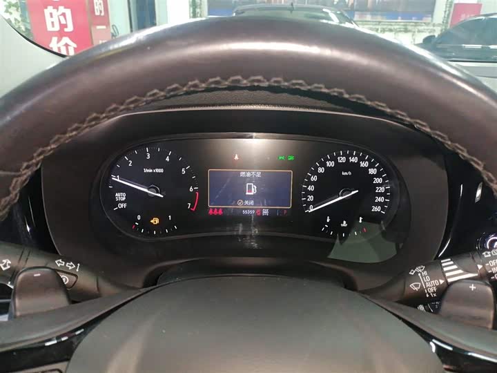 Фото 12 - Buick Enclave