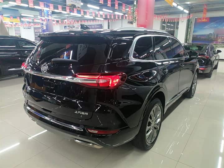 Фото 7 - Buick Enclave