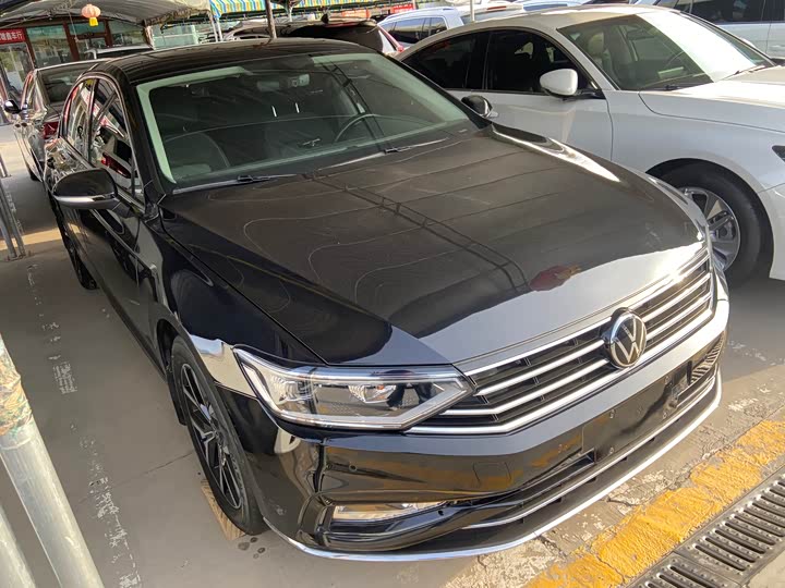 Фото 3 - Volkswagen Magotan