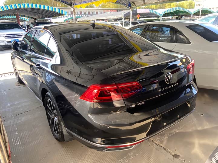 Фото 4 - Volkswagen Magotan