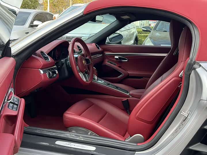 Фото 6 - Porsche 718