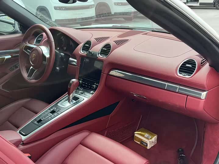 Фото 7 - Porsche 718