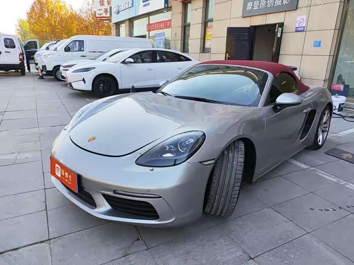 Фото 8 - Porsche 718