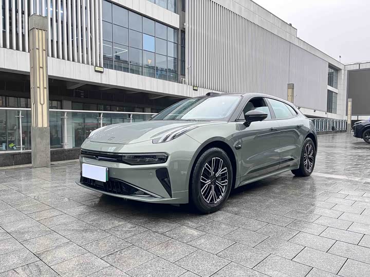 Фото 1 - Zeekr 001