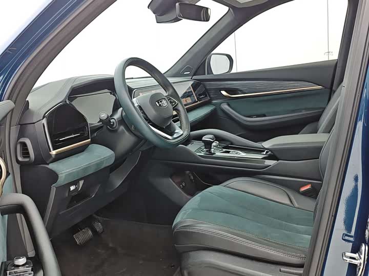 Фото 12 - Geely Monjaro