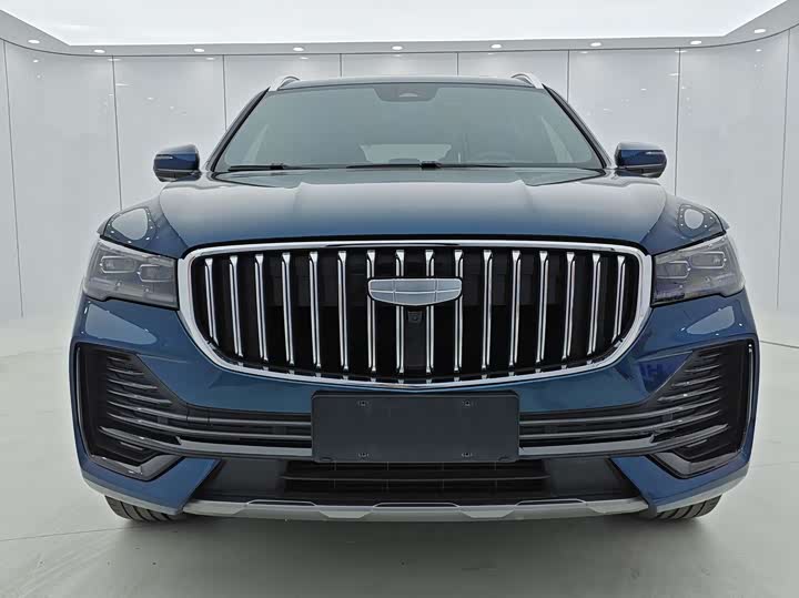 Фото 2 - Geely Monjaro