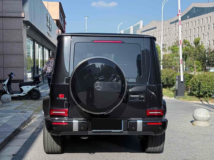 Фото 8 - Mercedes-Benz G-Class