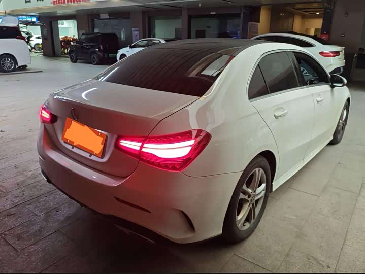 Фото 2 - Mercedes-Benz A-Class