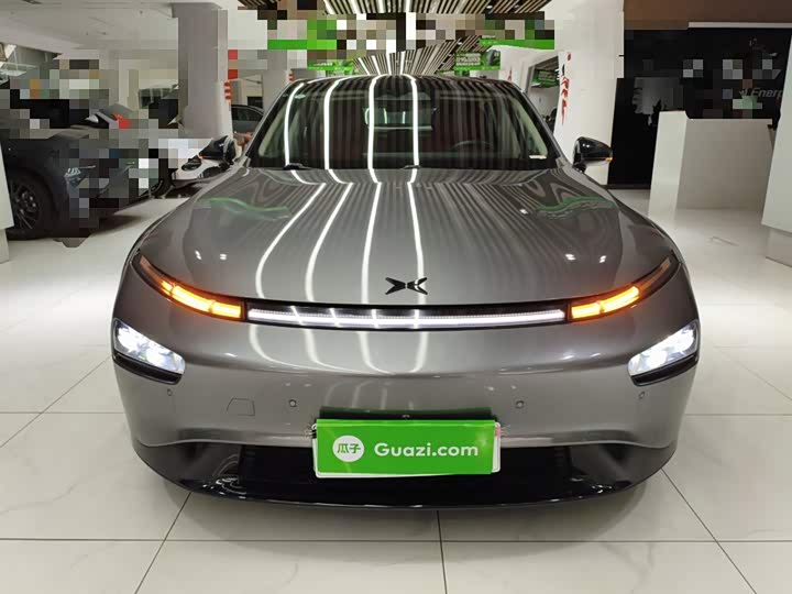 Фото 3 - XPeng P7