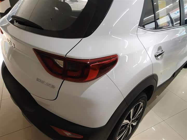 Фото 8 - Kia KX1