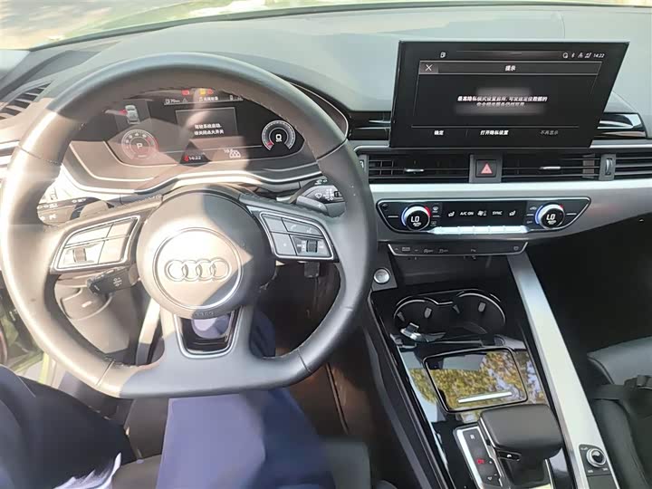 Фото 10 - Audi A5