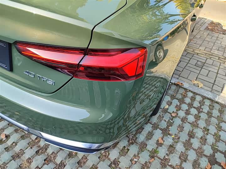 Фото 8 - Audi A5