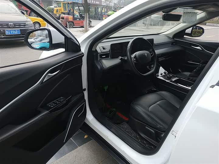 Фото 16 - Hozon U