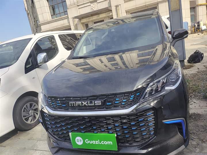 Фото 3 - Maxus Euniq 5