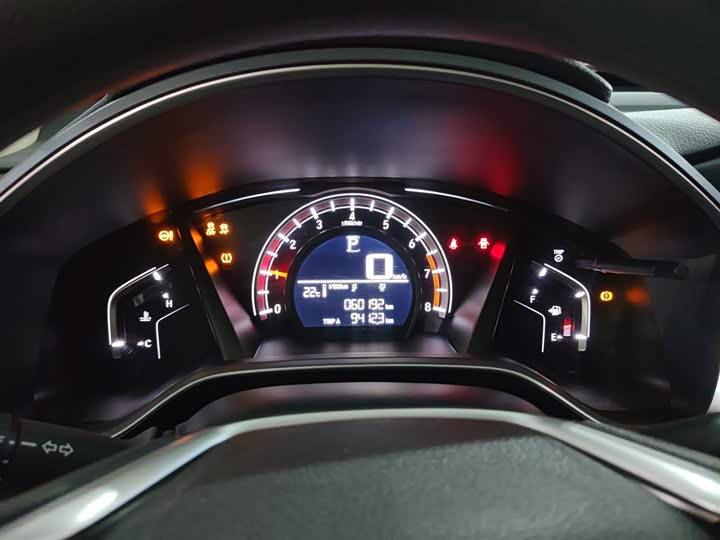 Фото 12 - Honda CR-V