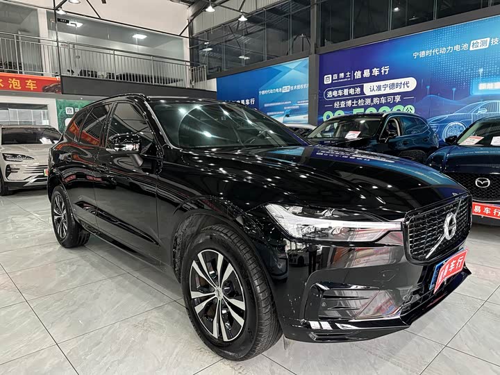 Фото 6 - Volvo XC60