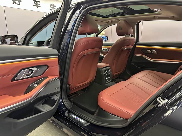 Фото 7 - BMW 3 Series