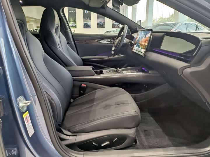 Фото 13 - BYD Seal