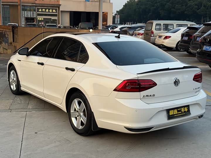 Фото 4 - Volkswagen Lamando L