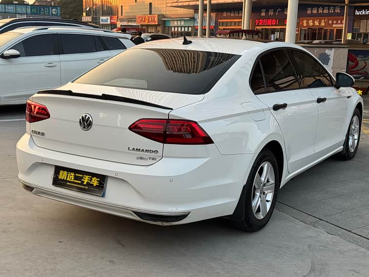 Фото 6 - Volkswagen Lamando L