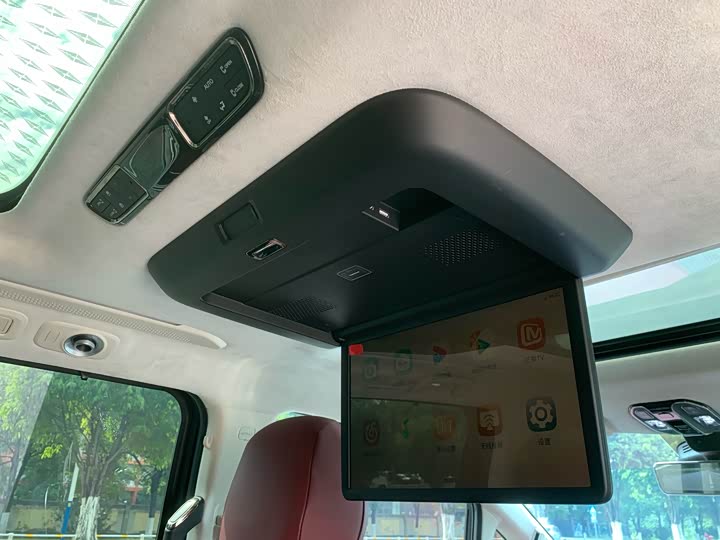 Фото 32 - GAC Trumpchi E9