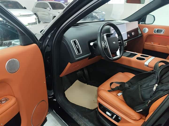 Фото 16 - LiXiang L7