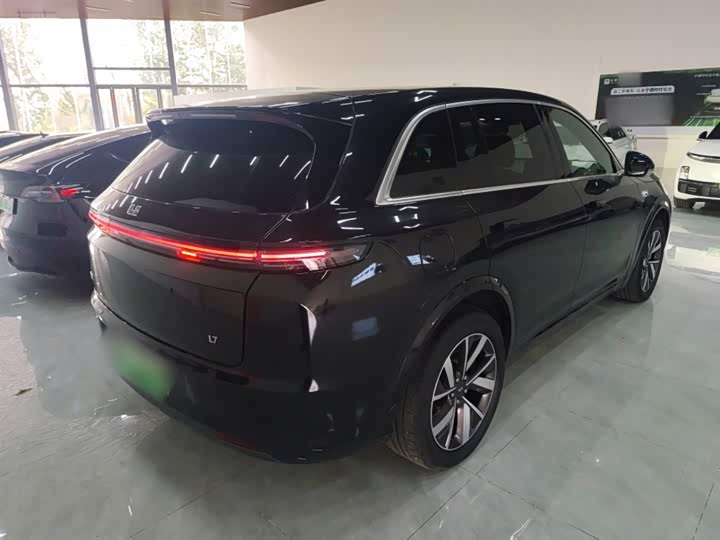 Фото 7 - LiXiang L7