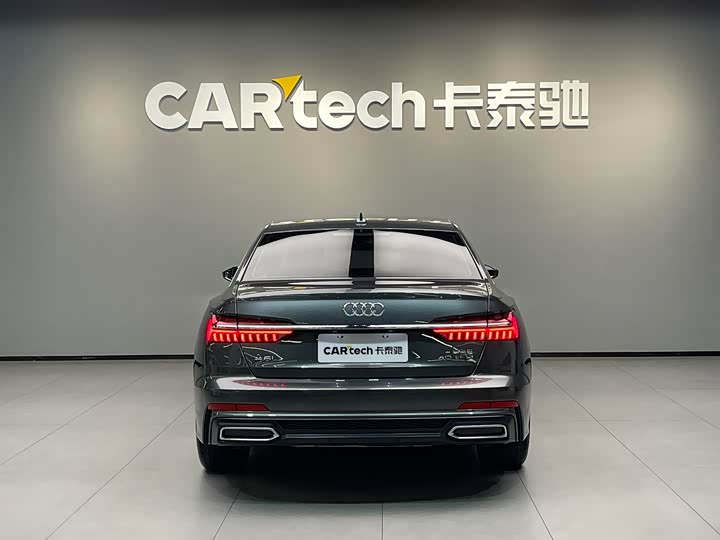 Фото 5 - Audi A6L