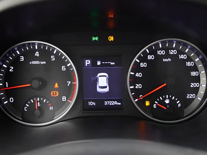 Фото 12 - Kia KX1