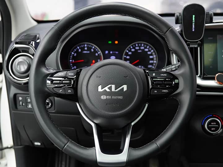 Фото 13 - Kia KX1