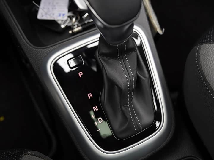 Фото 14 - Kia KX1