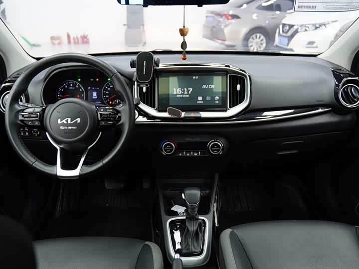 Фото 16 - Kia KX1