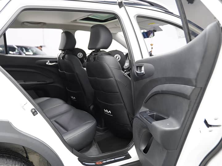 Фото 20 - Kia KX1