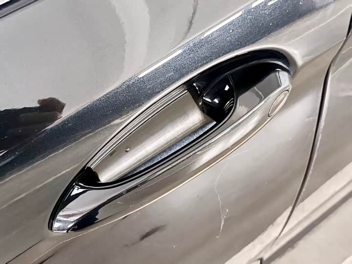 Фото 5 - BMW 5 Series