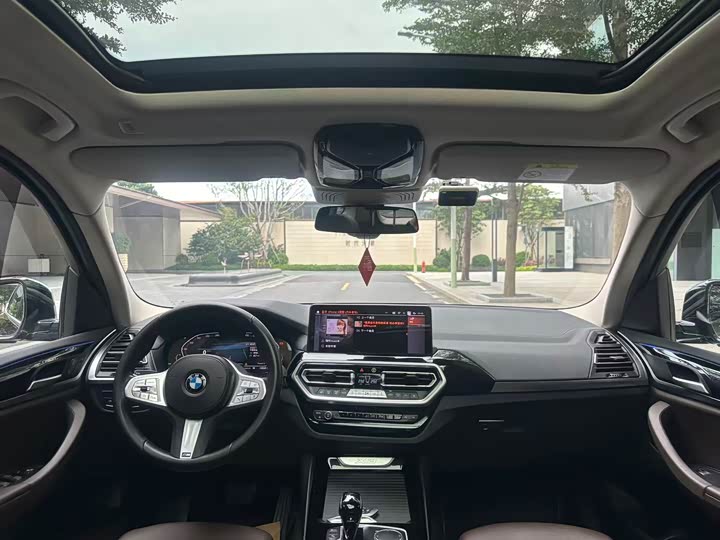 Фото 12 - BMW X3