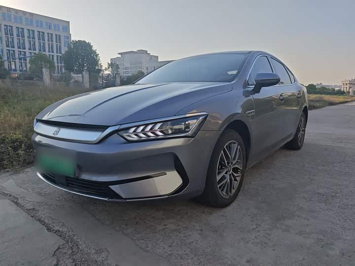 Фото 1 - BYD Qin Plus