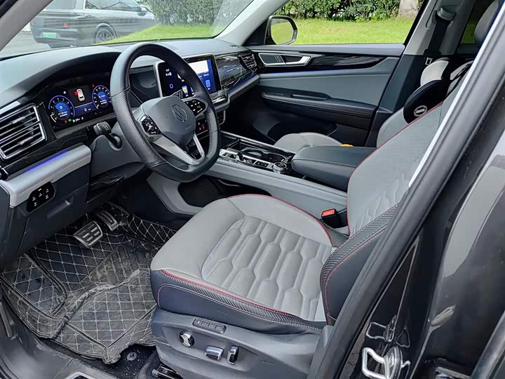 Фото 7 - Volkswagen Teramont X