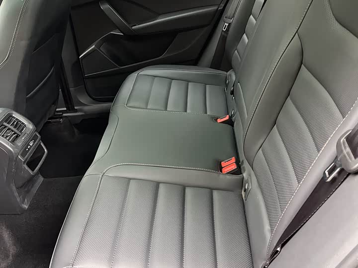 Фото 17 - Volkswagen Tharu