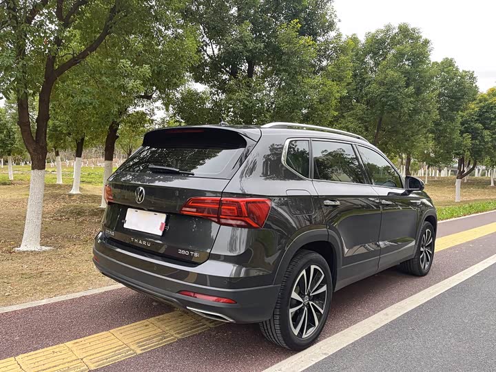 Фото 4 - Volkswagen Tharu